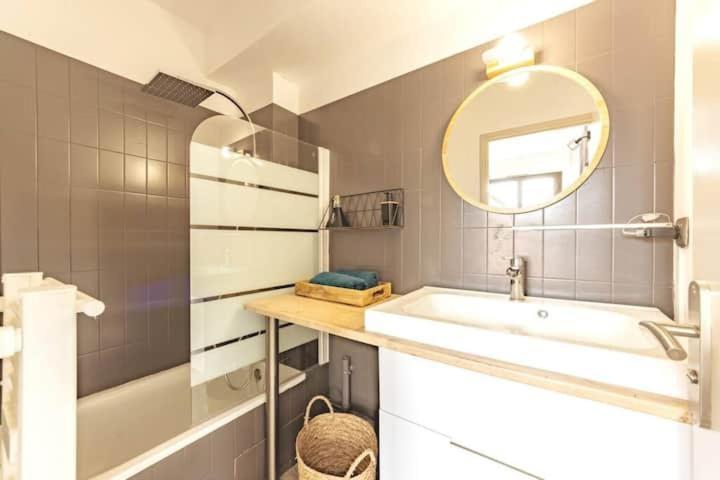 L'Appart Denfert Apartment มงโตบ็อง ภายนอก รูปภาพ
