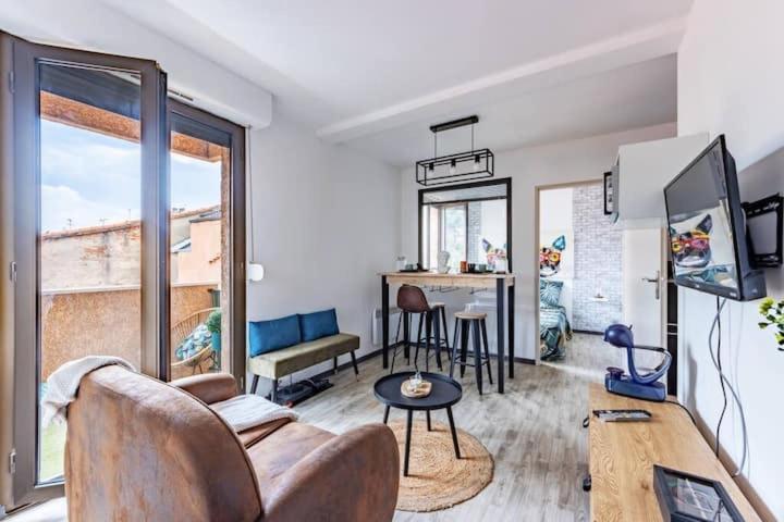 L'Appart Denfert Apartment มงโตบ็อง ภายนอก รูปภาพ